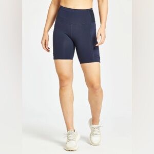 Oiselle mid length pocket jogger shorts in OBSIDIAN